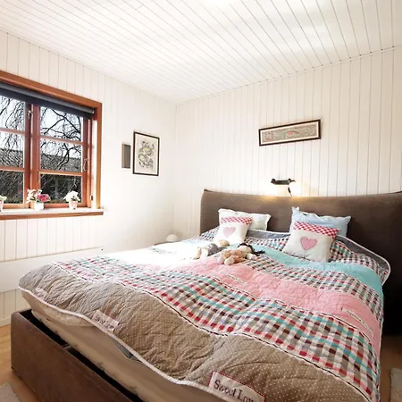 Id095 ådalen Semesterbostad